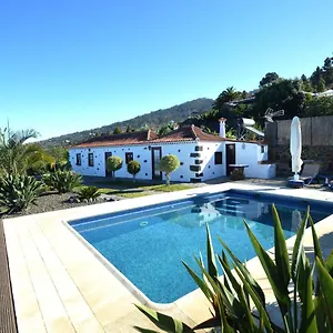 https://sol-y-mar-tijarafe.in-canary-islands.com